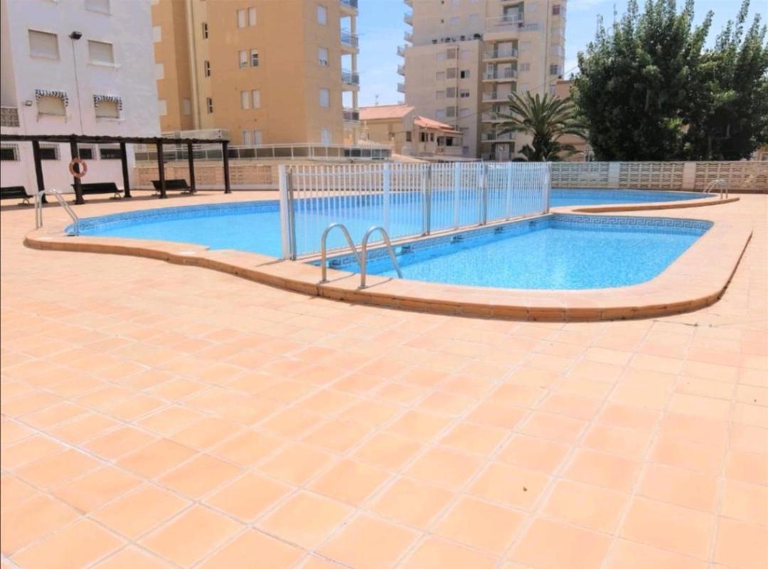 Apartamento A Pie De Playa-Edificio Bonaire Gandía Exterior foto